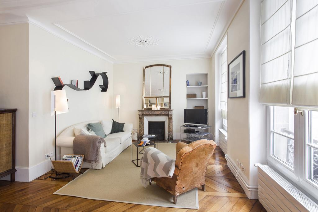 Folie Mericourt Paris