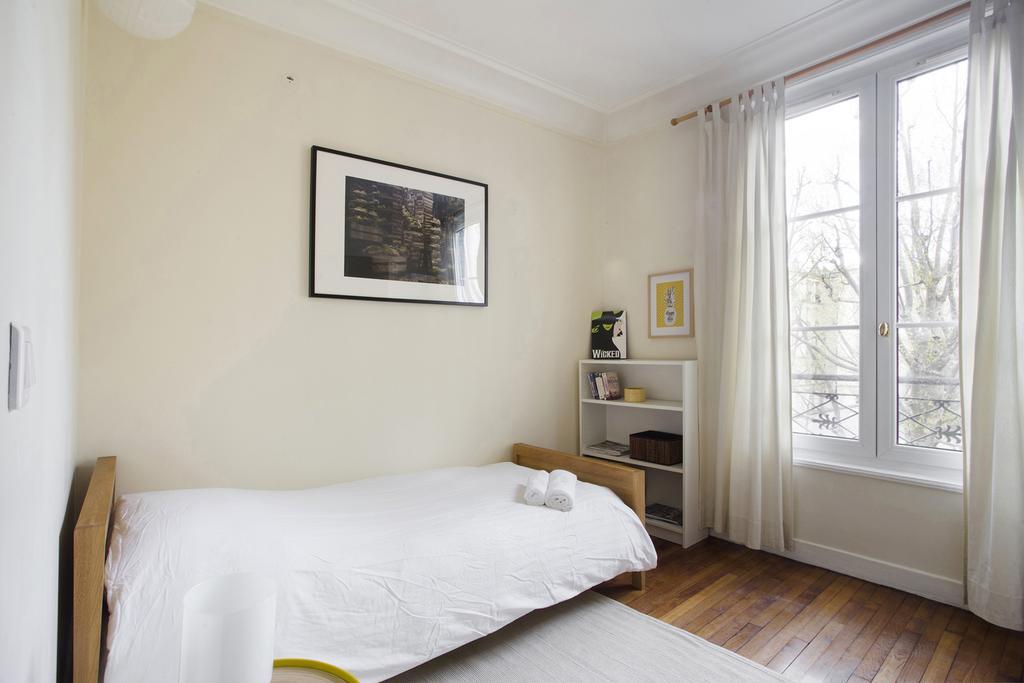 Apartment Folie Mericourt *