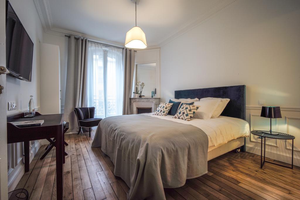 Bed & Breakfast Relais12bis By Eiffel Tower Paris