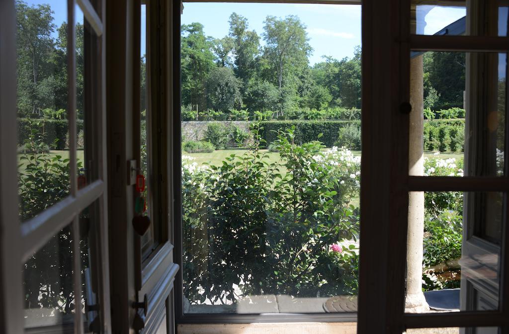 Couette-café Charmilles Des Cordeliers 3*