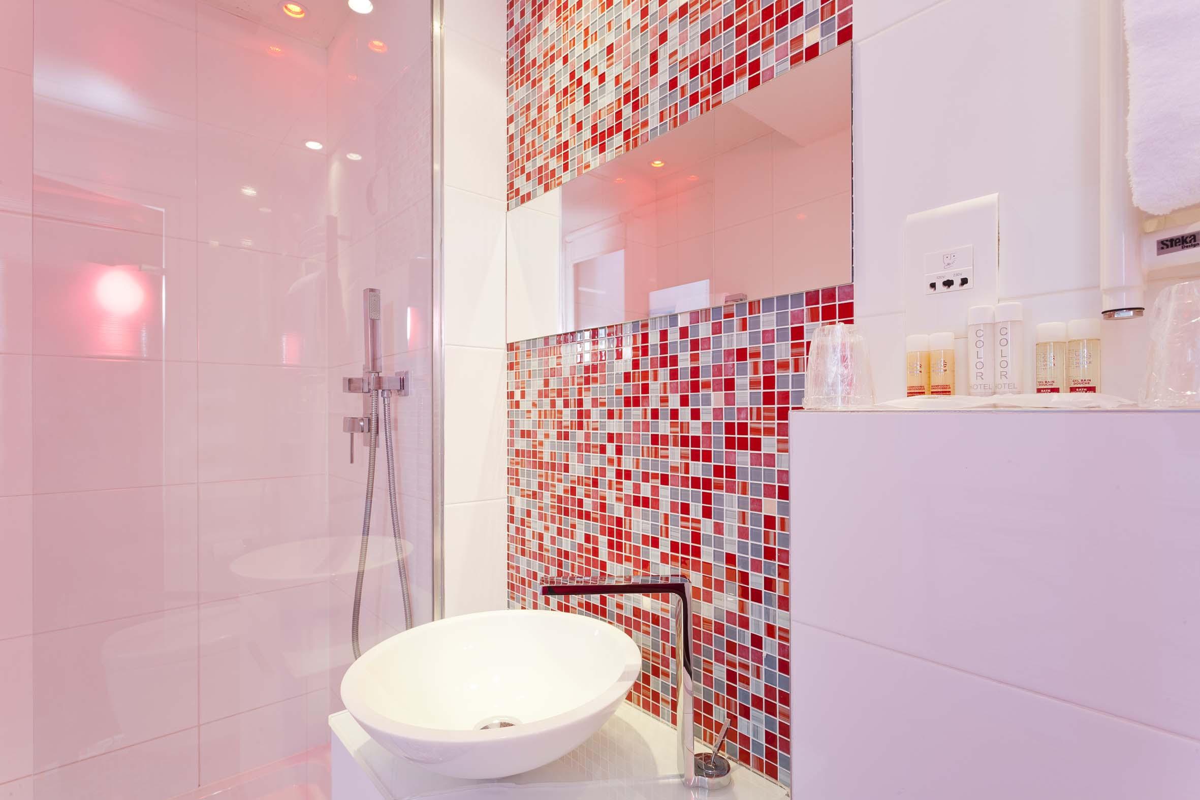 Hotel Color Design 3*