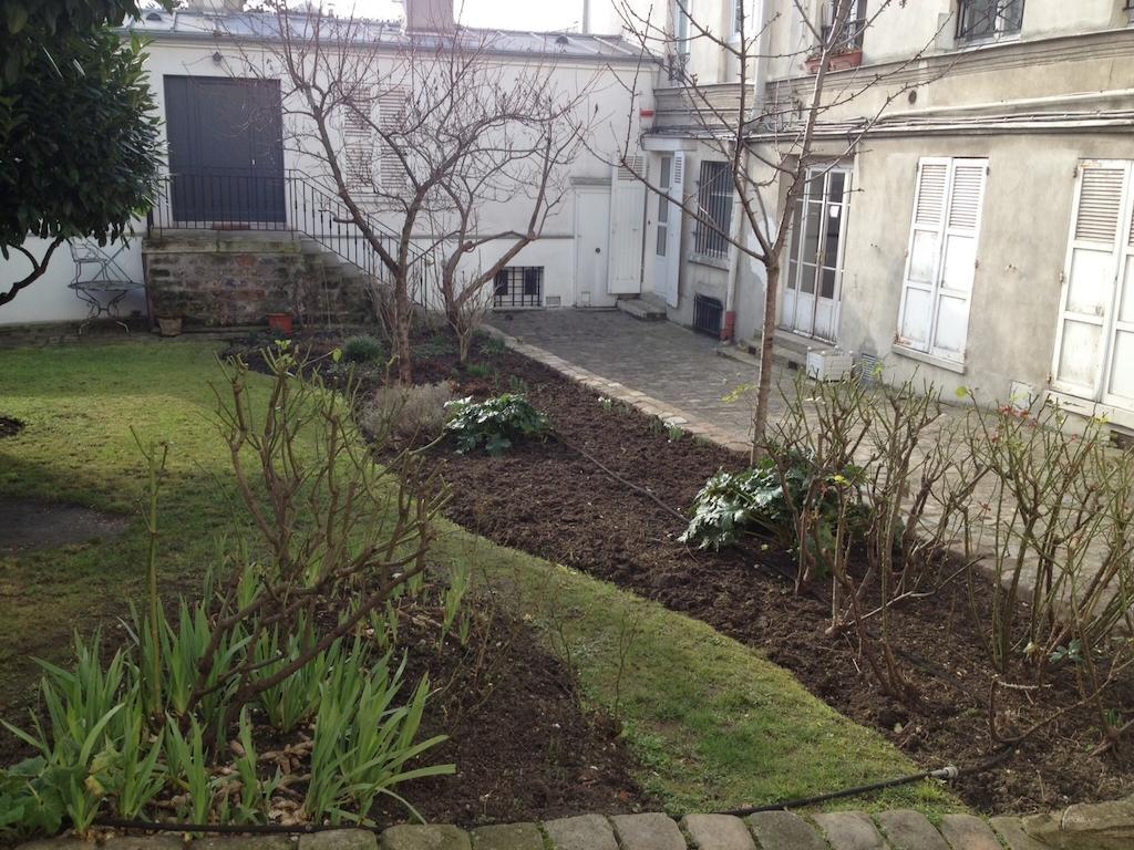 Apartment A Garden In Montmartre *