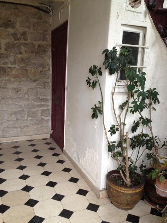 Apartment A Garden In Montmartre