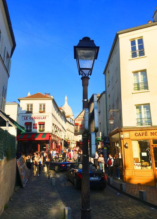 Bed & Breakfast Montmartre Romantic, -