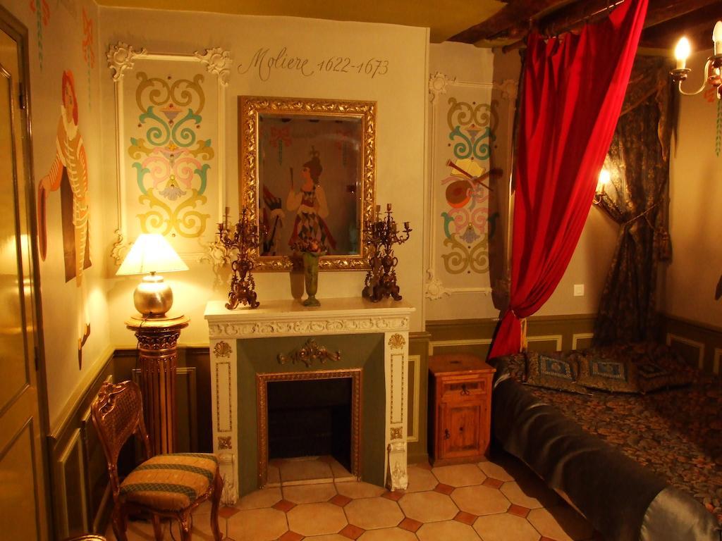 Hotel De Nesle Paris