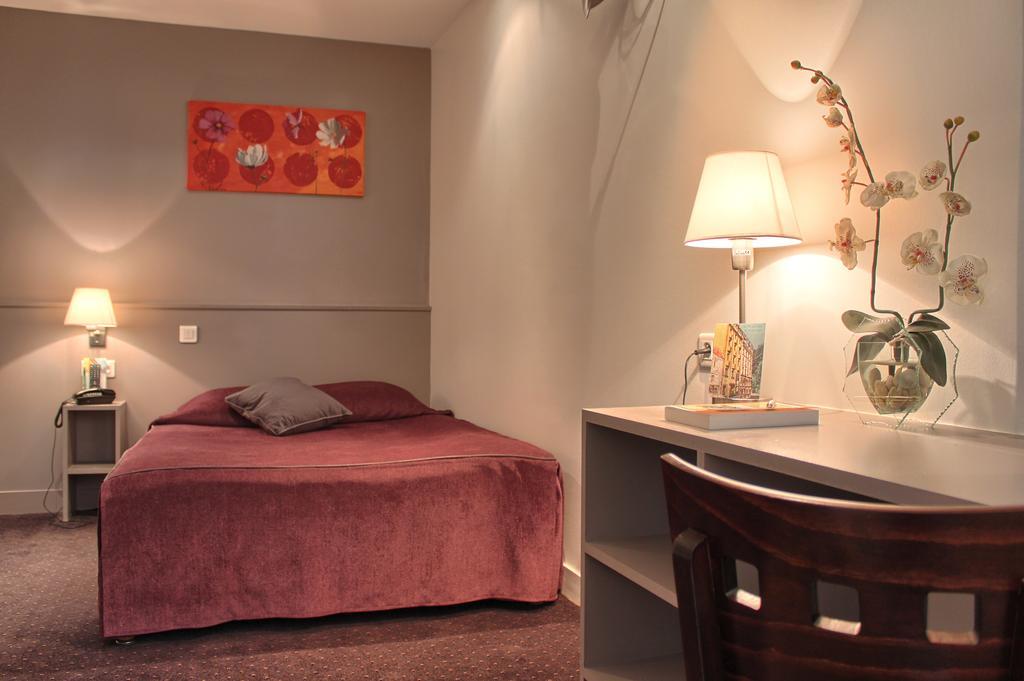 Hotel Du Parc Montsouris 3*