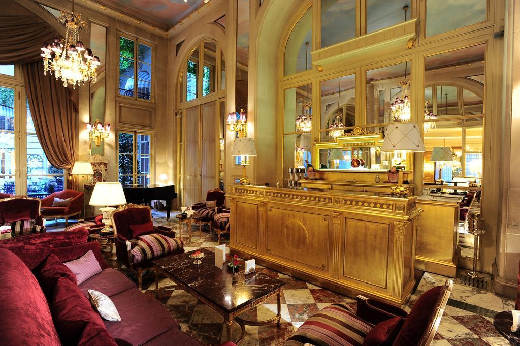 Hotel De Crillon Paris
