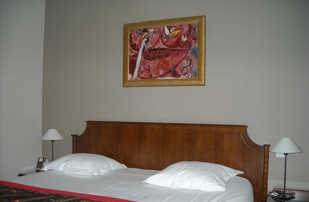 Cardinal Rive Gauche Paris