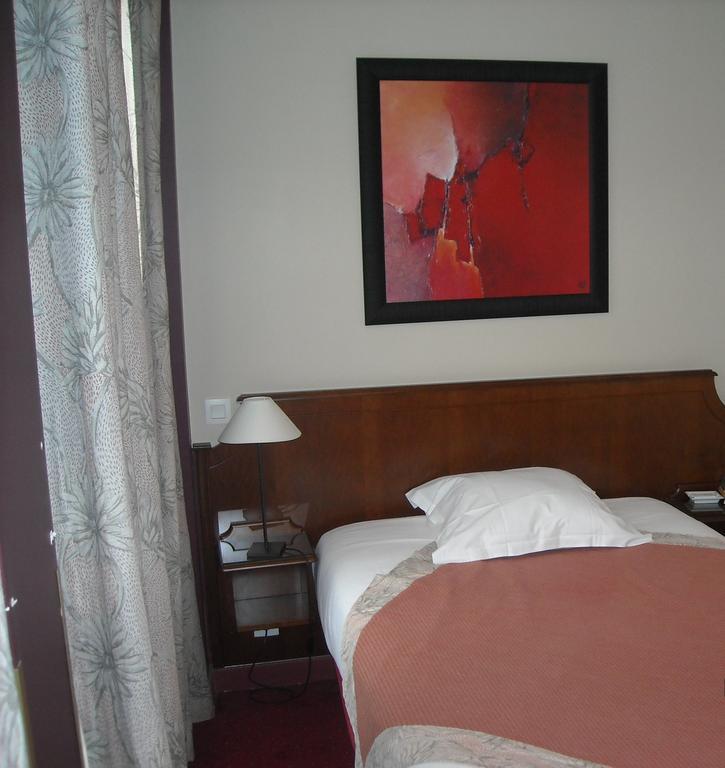 Hotel Cardinal Rive Gauche 3*