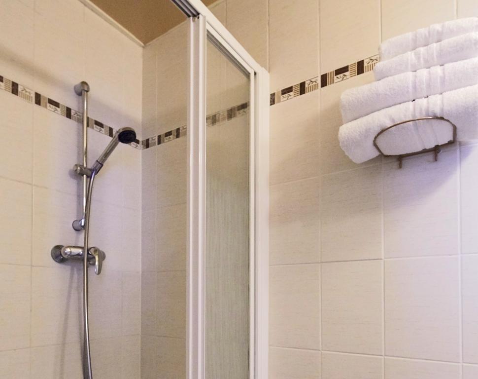 Hotel Hôtel Paris Villette Paris