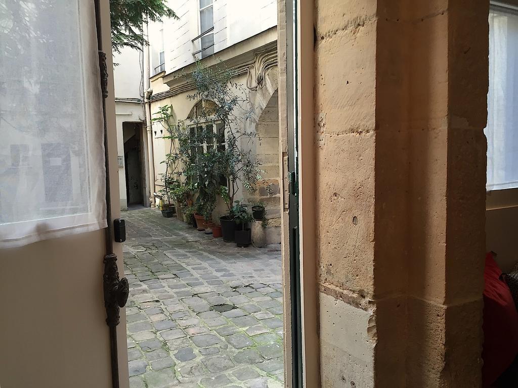 Apartment Au Coeur Du Marais *