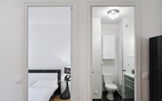 St Martin Apartment Paris