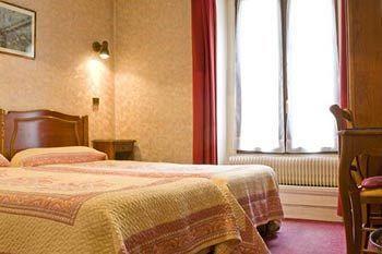 Hotel Cluny Sorbonne 2*