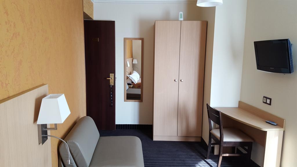 Hotel Les Deux Gares 4*