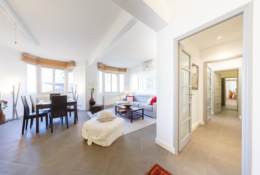 Apartment Rue Le Marois