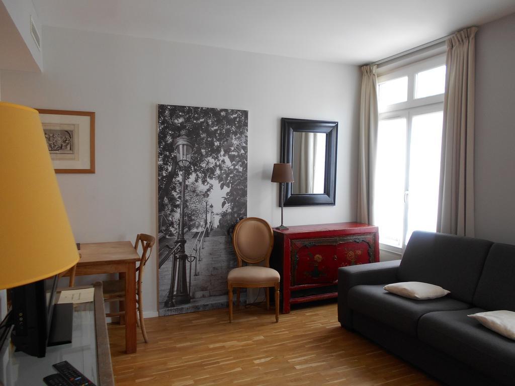 Caumartin 64 Paris