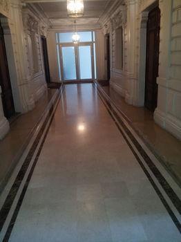 33 Marbeuf Paris