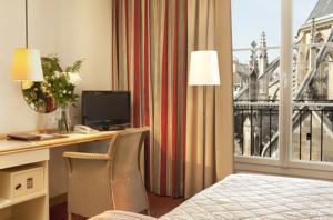 Hotel Henri Iv