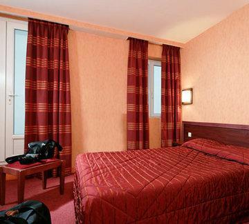 Hotel Trianon Gare De Lyon 3*