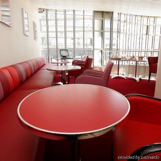 Kyriad Bercy Village Paris