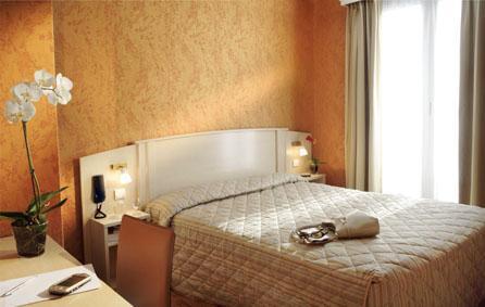Hotel Elysees Opera Paris