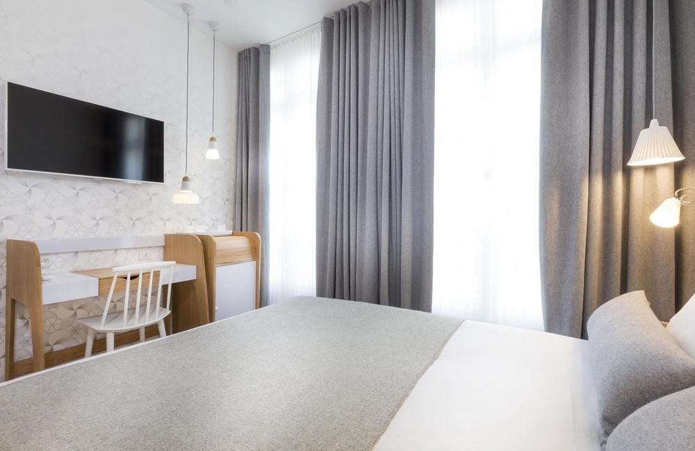 Hotel Le Lapin Blanc Paris