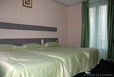 Hipotel Pere-lachaise Republique Hotel Paris