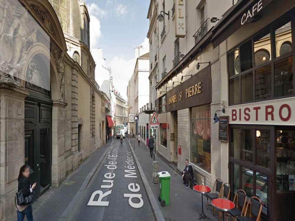 Saint Pierre 2* Paris