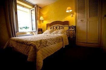 De La Tulipe 3* Paris