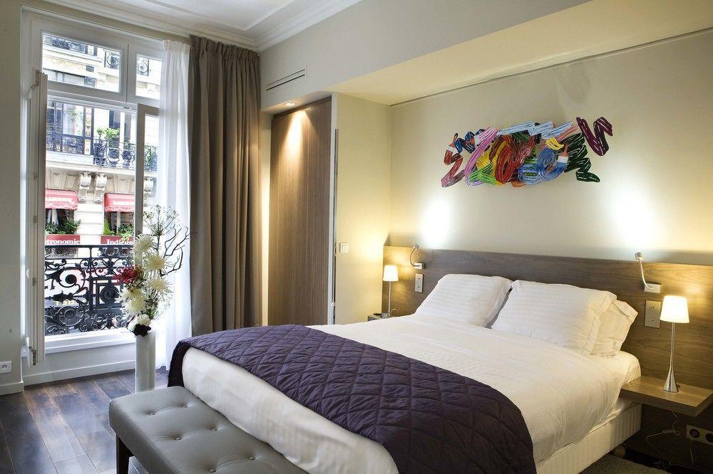 Chez Oscar Apart’hôtel Champs Elysées 4*