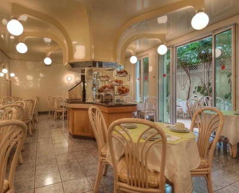 Hotel Le Belmont 4*