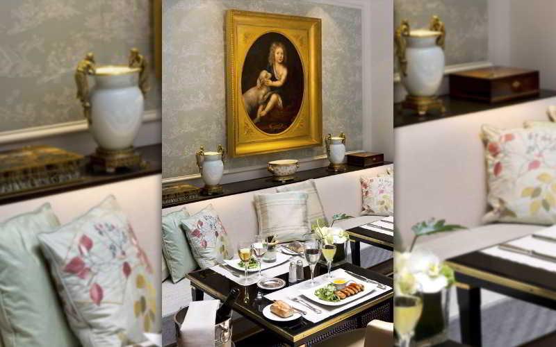 San Regis Hotel