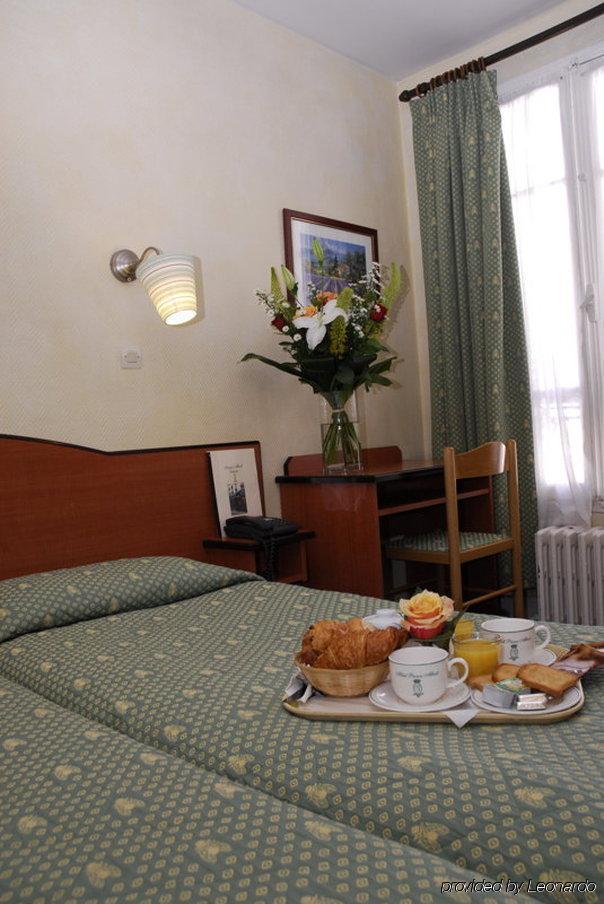 Prince Albert Wagram Hotel 3*