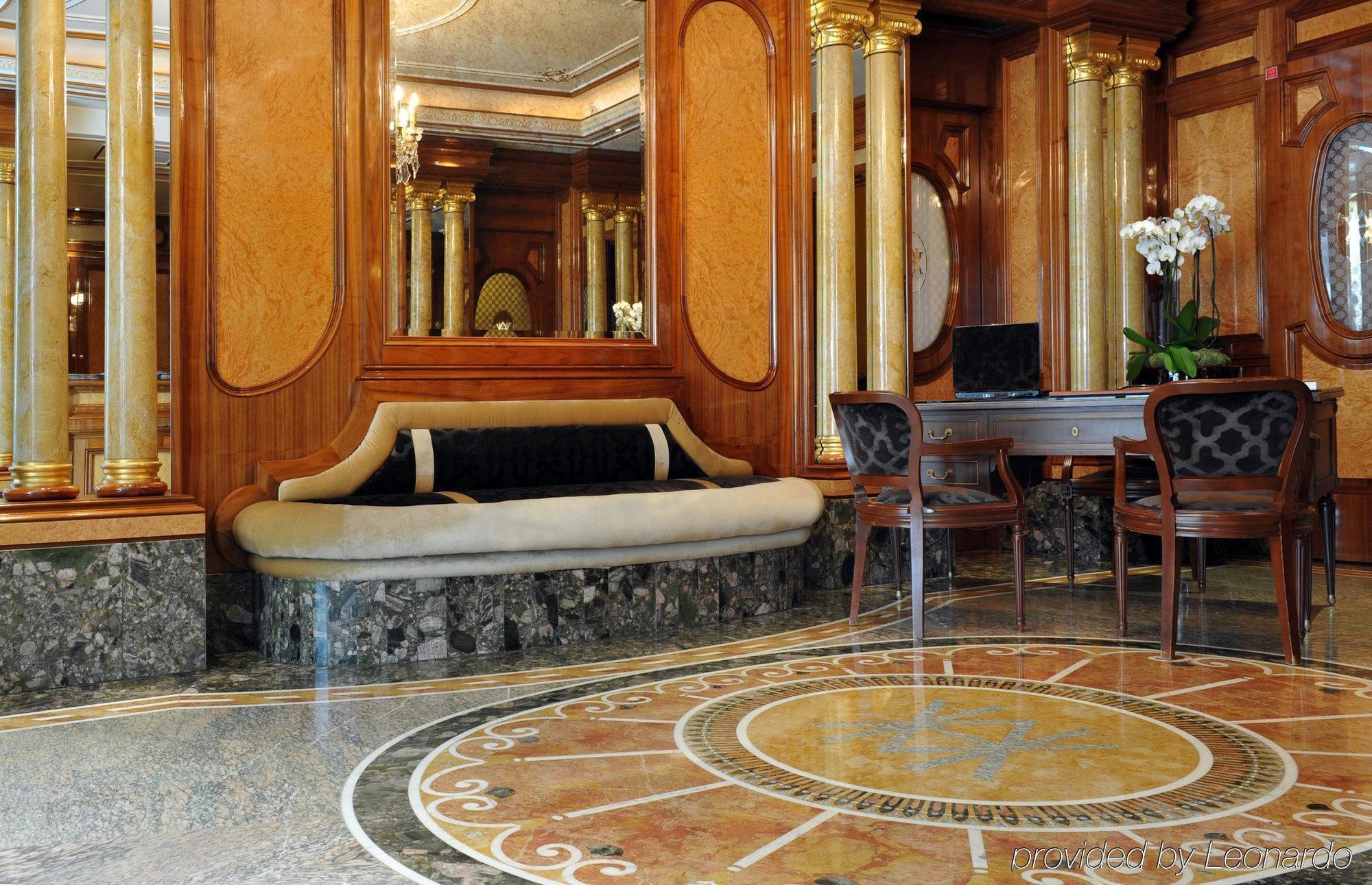 De Vendome Hotel 5*