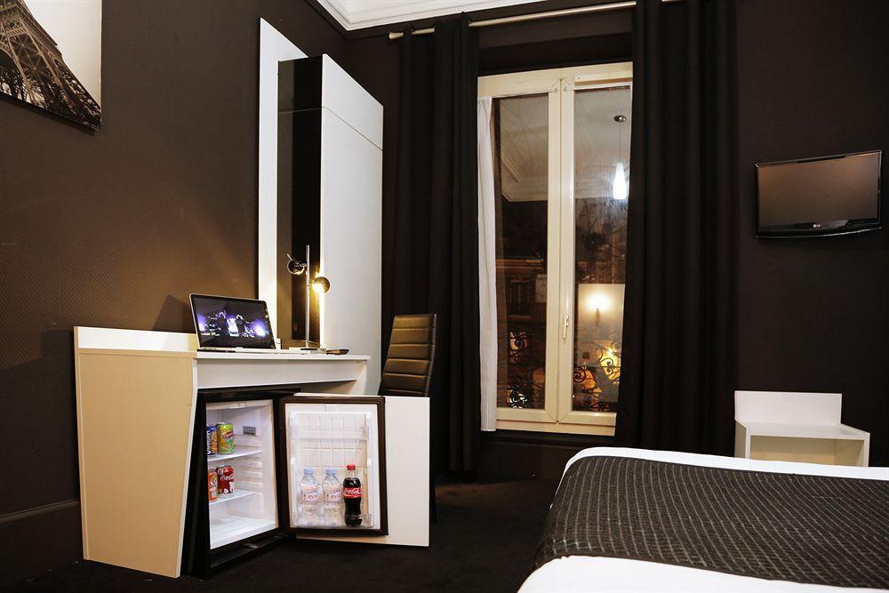 De L'exposition - Republique Hotel