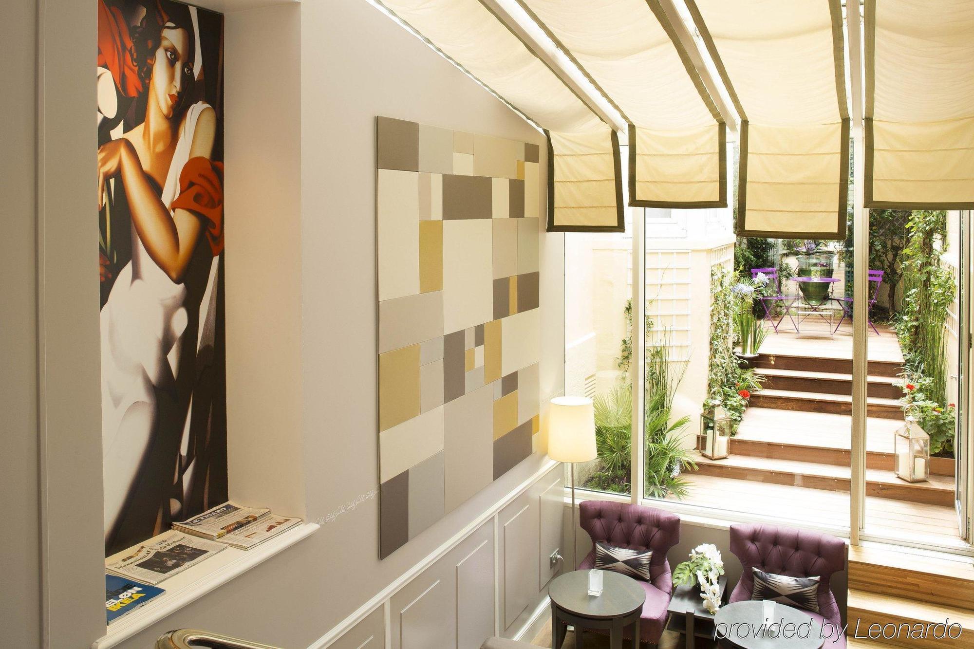 Galileo Champs Elysees 4* Paris