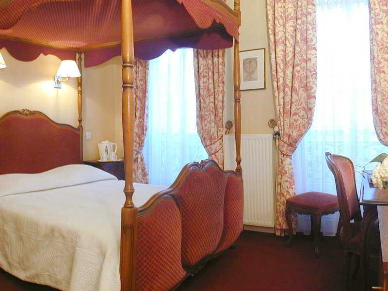Le Lapin Blanc Hotel Paris
