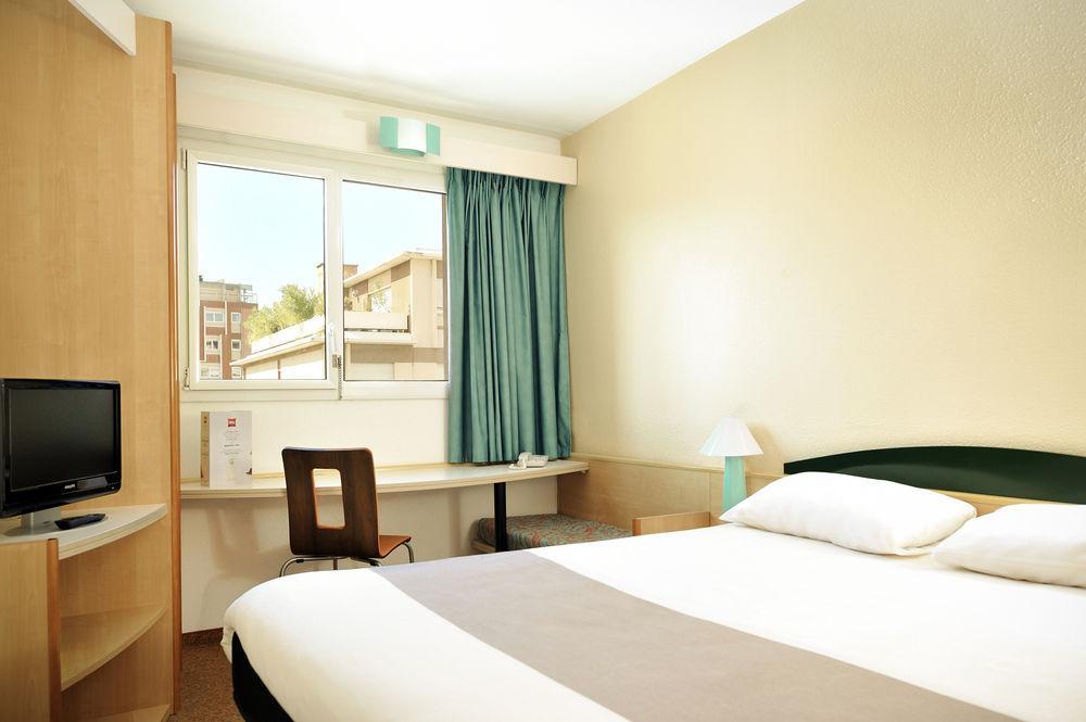 Ibis La Cite Des Sciences 19eme 3* Paris