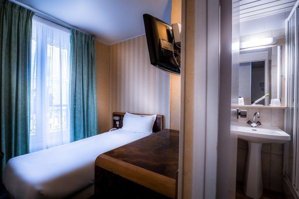 Moulin 3* Paris