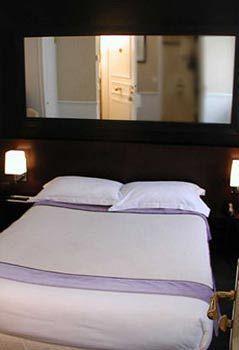Le Clos Médicis 3* Paris