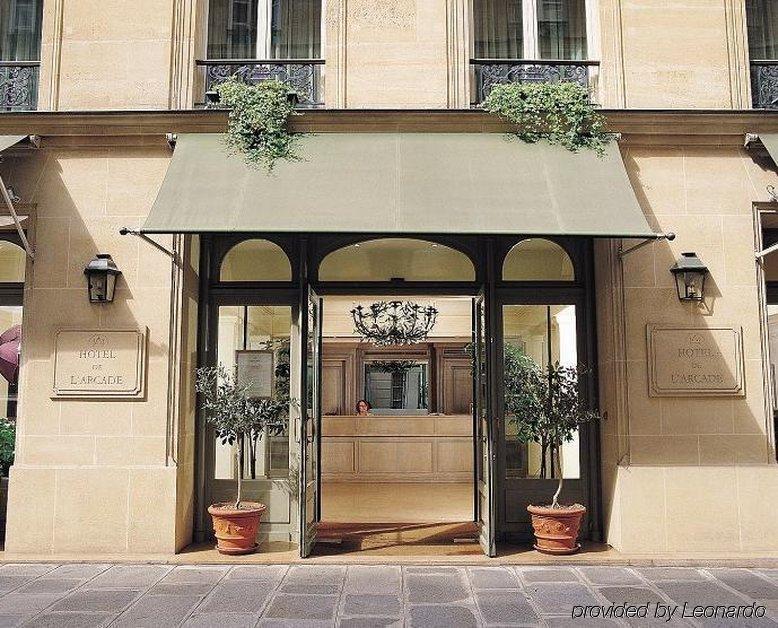 De L'arcade 3* Paris