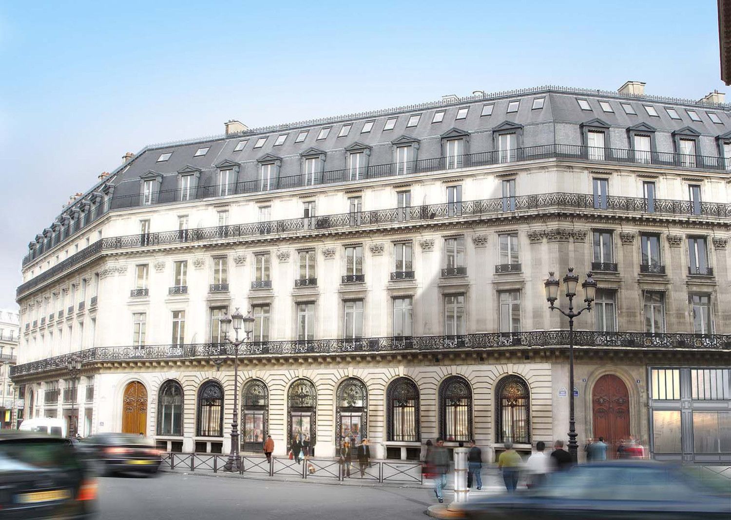W - Opera Hotel 5*