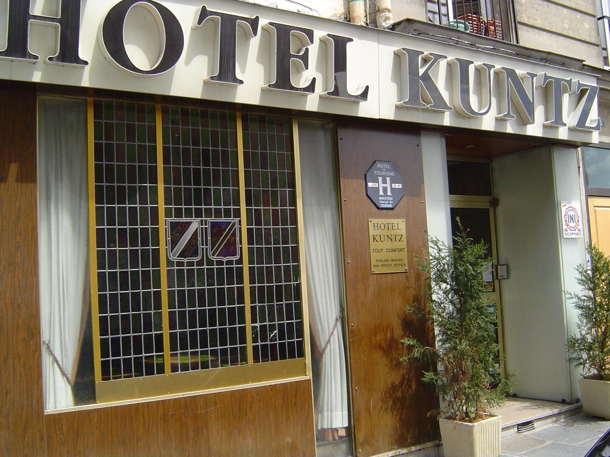 Les Deux Gares Hotel