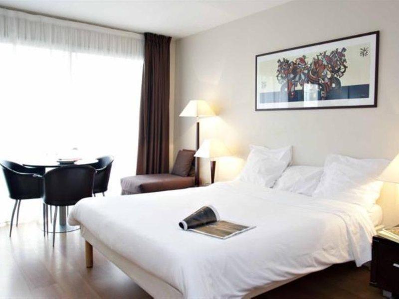 Aparthotel Adagio Access Tour Eiffel St Charles 3*