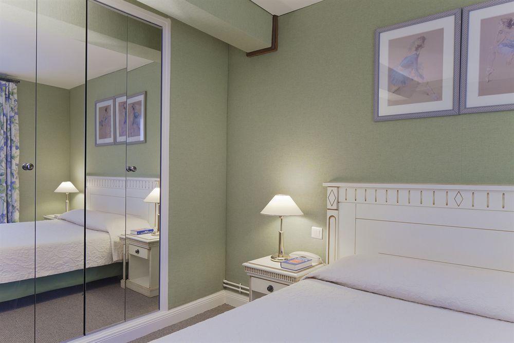Hotel Beaubourg