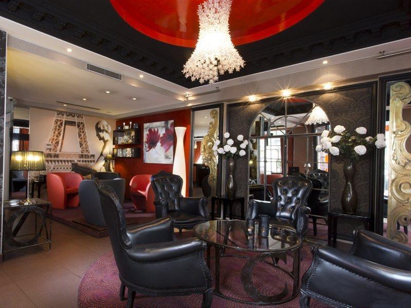 Hotel Elysées Bassano Paris
