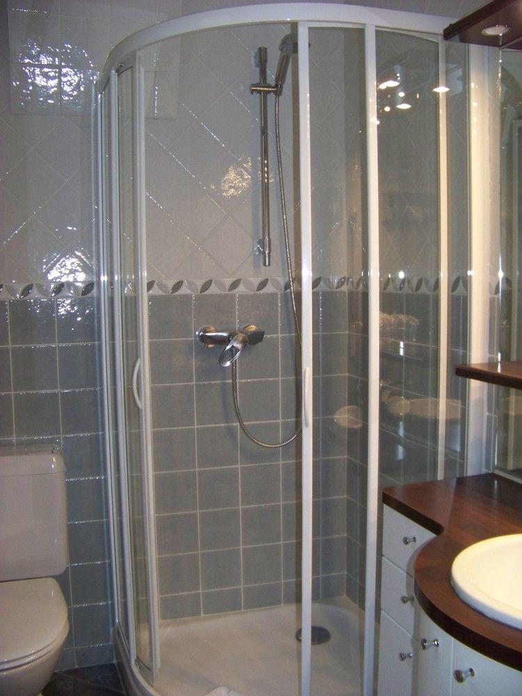 Hotel Du Rond-point Des Champs-elysees - Esprit De France 4*