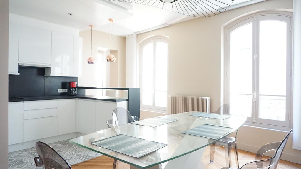 Apartment Rue Poncelet - 17 *