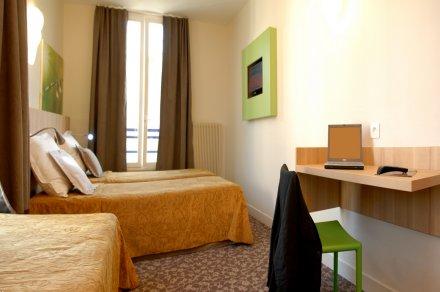 Ibis Styles Crimée La 3*
