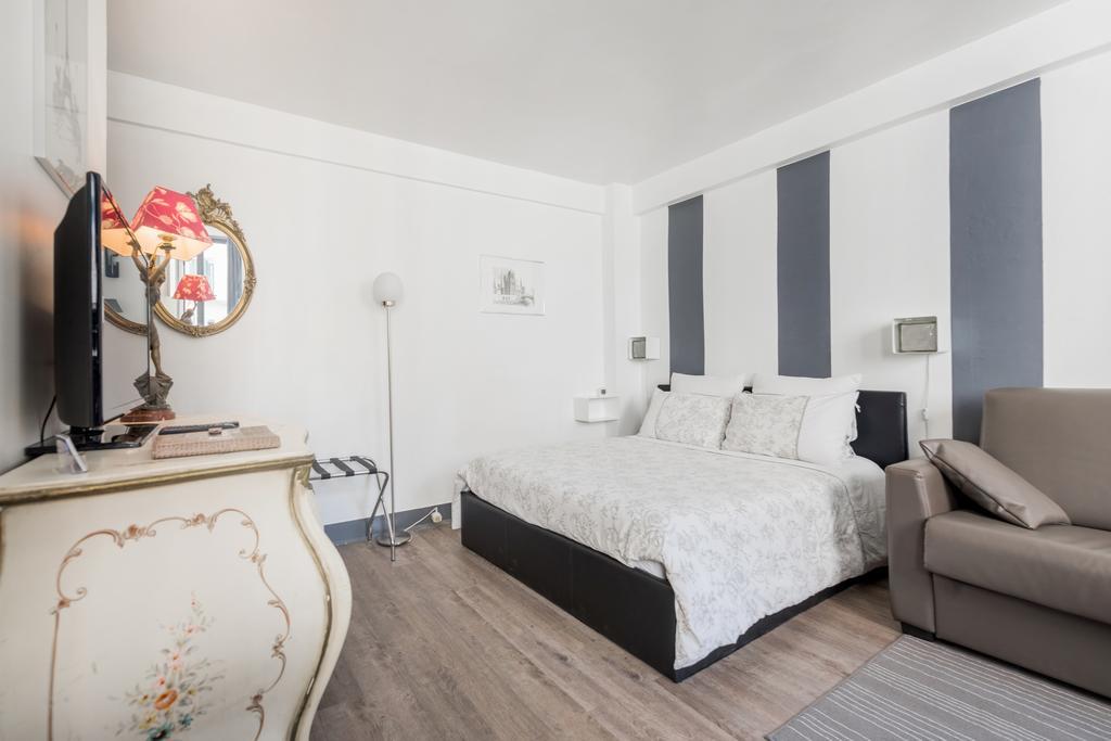 Trocadero Apartment